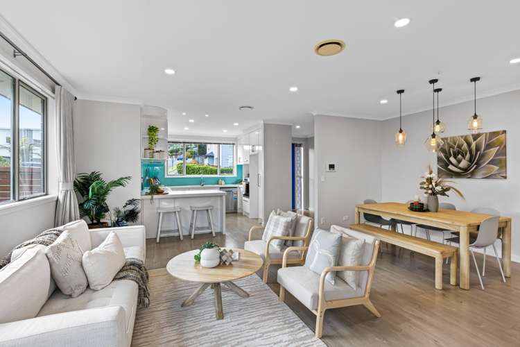 11 Ian Gordon Lane Orewa_7