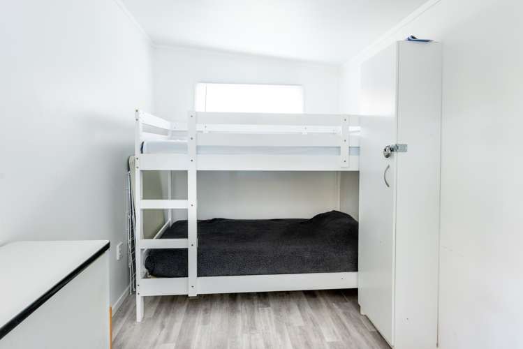 24 Fairlie Crescent Opononi_13