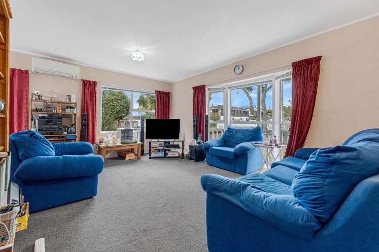 41 Paterson Avenue West Pukekohe_6