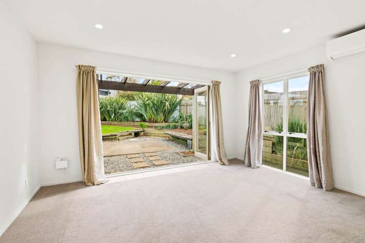 2/6 Nile Road Milford_2