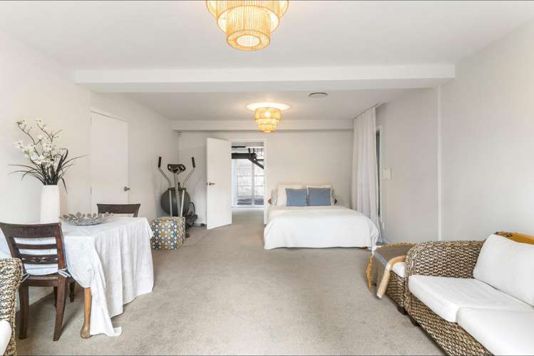 88 Scenic Drive Titirangi_22