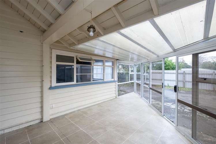 2 Miranda Street Stratford_10