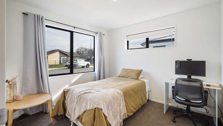 20 Stackwood Avenue Woodend_11