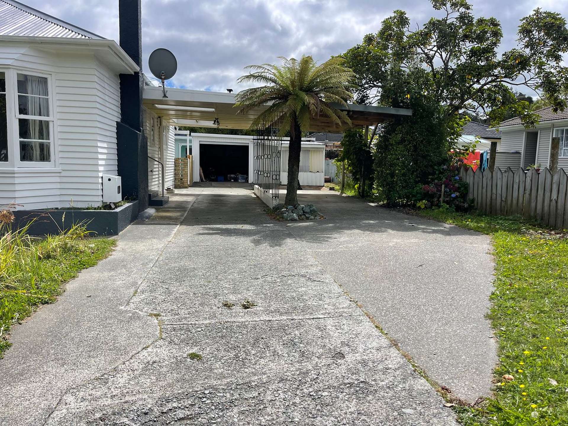 4 Gibbs Crescent Wainuiomata_0