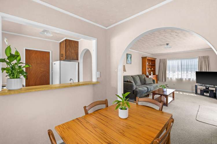 2/156 Vigor Brown Street Napier South_9