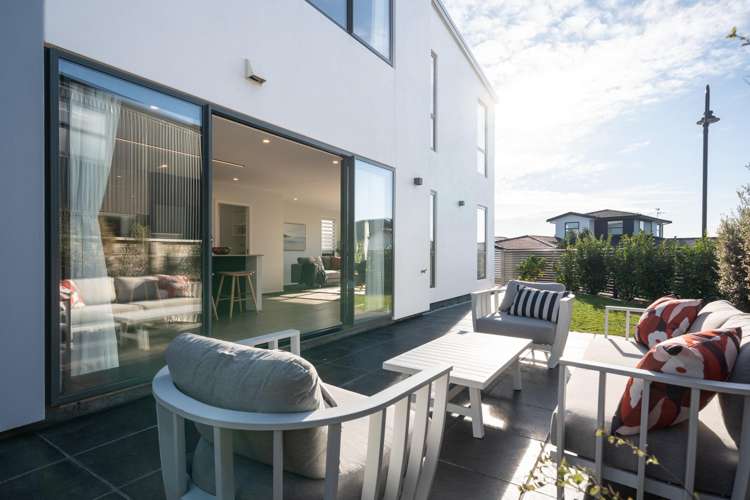 2B Kaiaho Close Aotea_2