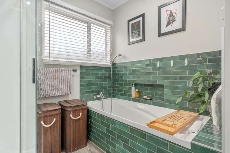7 Hawtrey Terrace Johnsonville_8