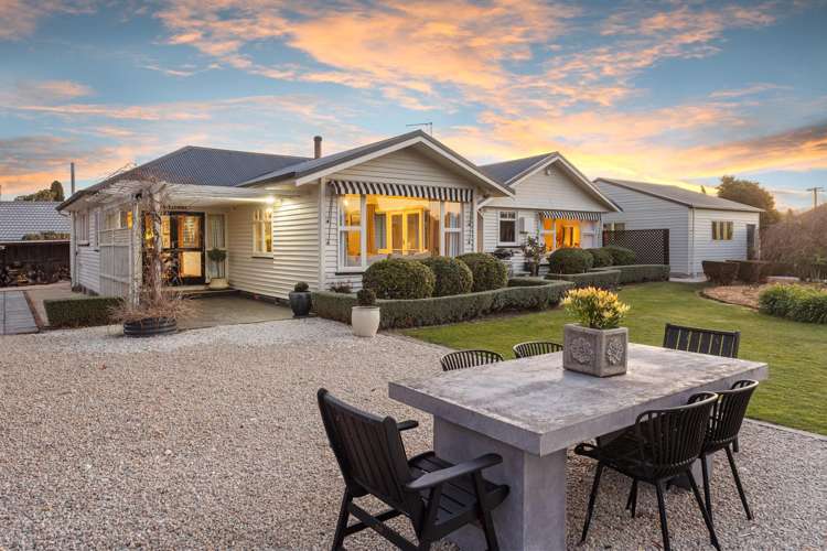 2 Church Street Amberley_26