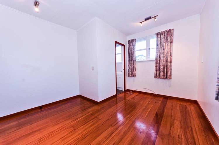 1452 Dominion Road 10044_5