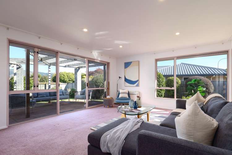 7 Bremner Crescent Stoke_14