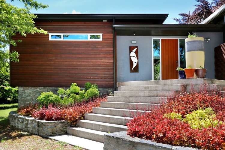 32 Slope Hill Road Dalefield/Wakatipu Basin_1