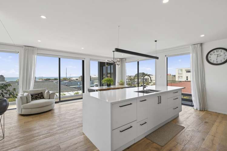 8 Kowhai Street Strandon_9