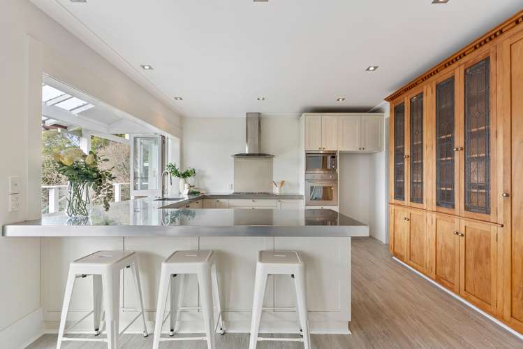 46 Lloyd Avenue Mount Albert_11