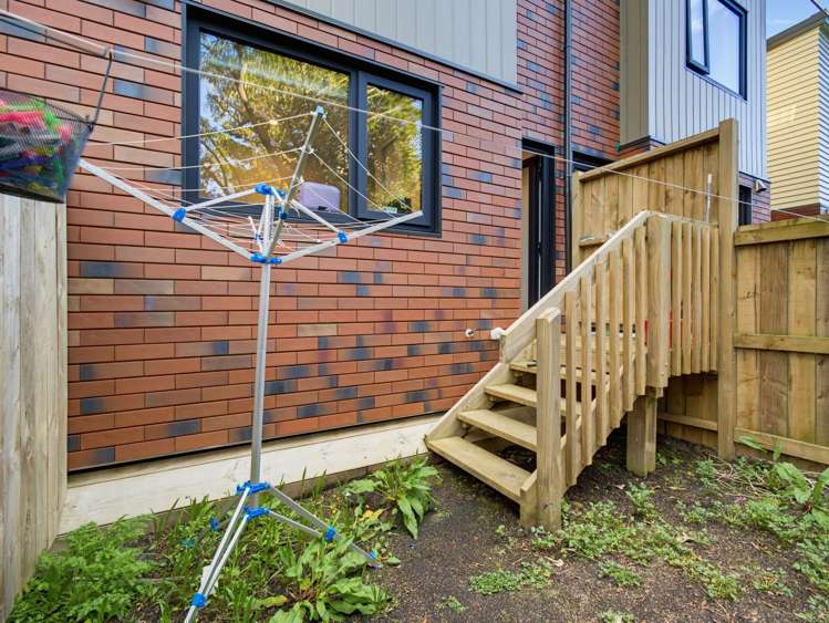14 Te Puketoka Lane Mangere_13