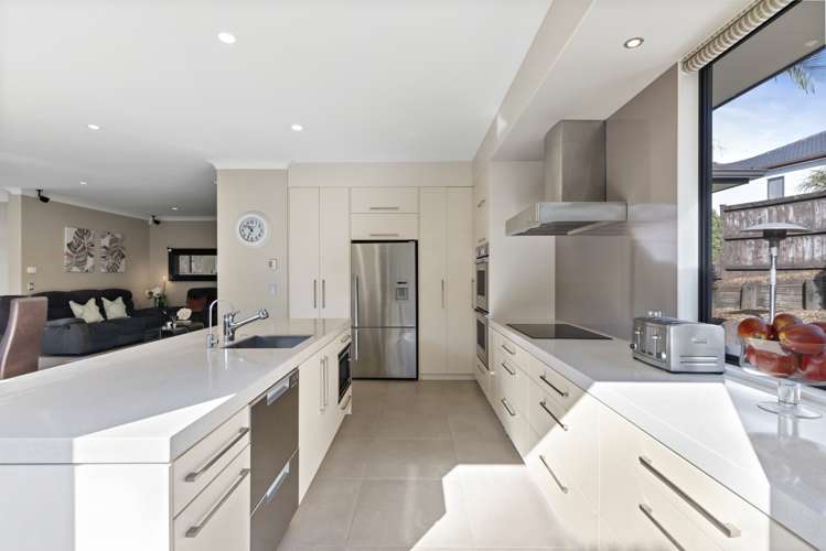 10 Mazuran Place Flat Bush_9