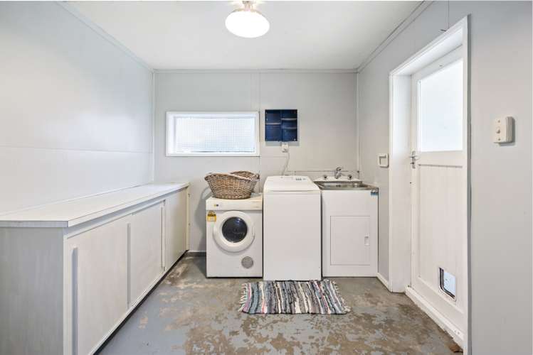 83 Moore Street Leamington_22