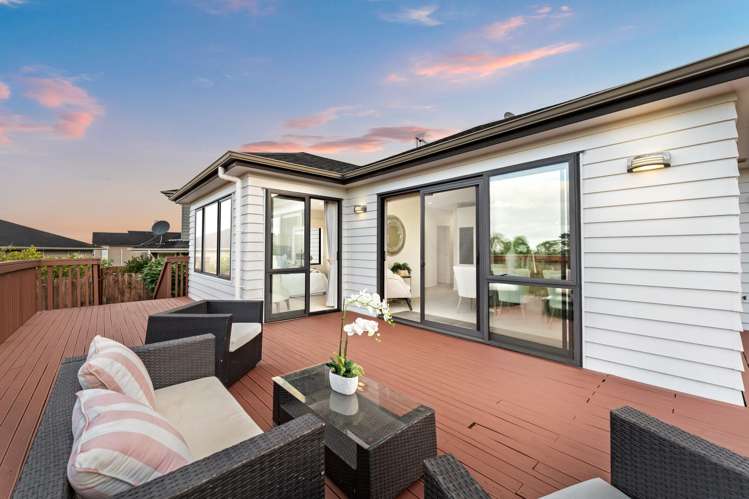 83 Lake Panorama Drive Henderson Valley_19