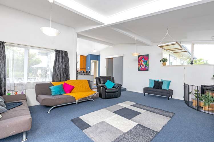 19 Hardie Grove Featherston_4