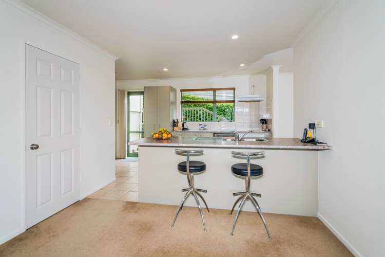 672a Beach Road Browns Bay_7