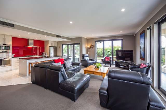 27 Highpeak Place Wigram_3