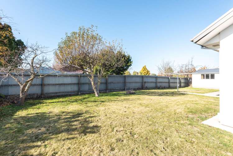 27 Landy Street Dallington_15