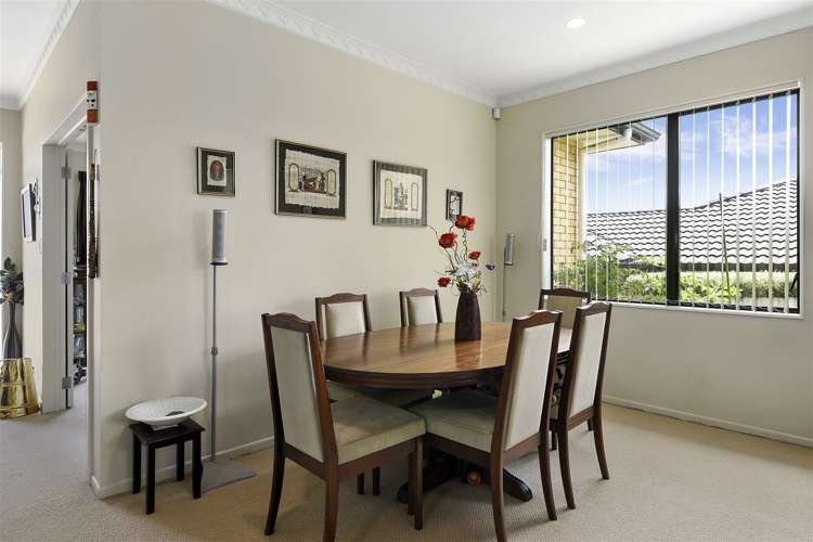 16 Leafield Crescent Henderson_8