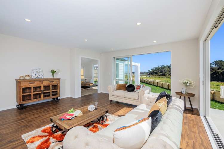 69 Milano Boulevard Karaka_7