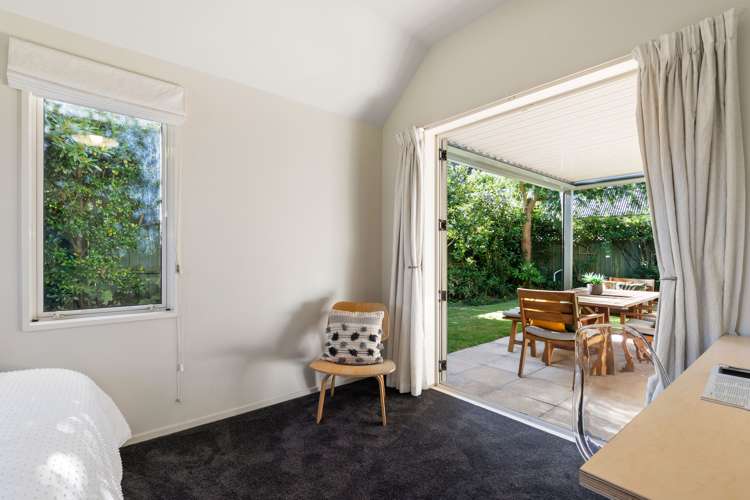 17 Acorn Close Waltham_22