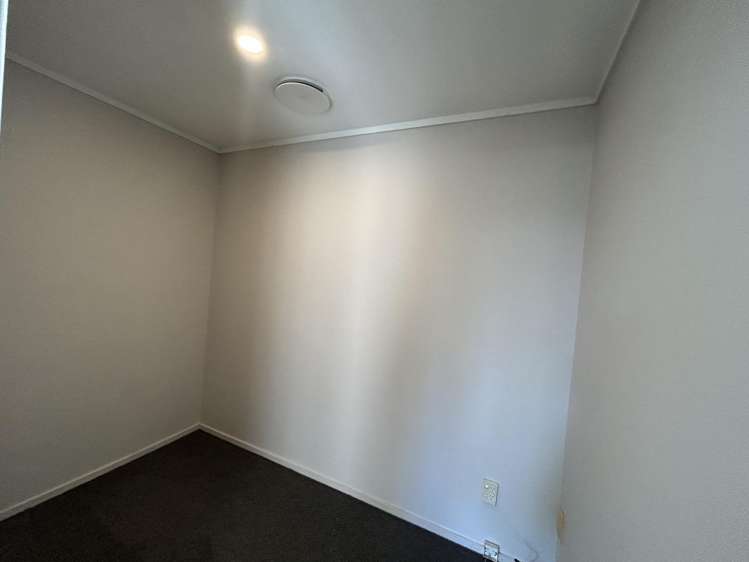 B/3 Emerald Place 1131_9