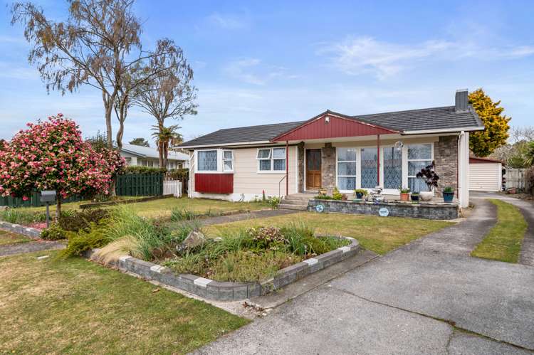 8 Joanne Crescent Pukehangi_0