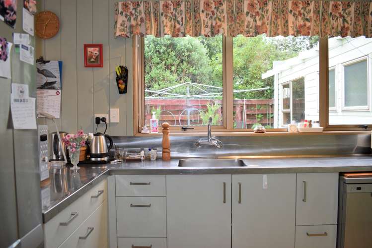 7 Knights Grove Otaki_4