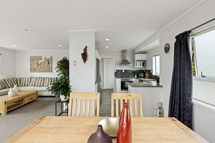 10 Royalty Rise Red Beach_7