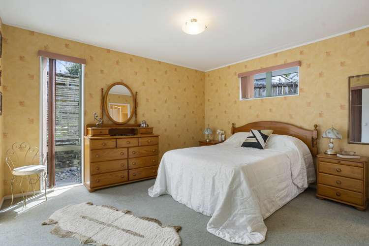 28 Bellville Drive Clendon Park_5