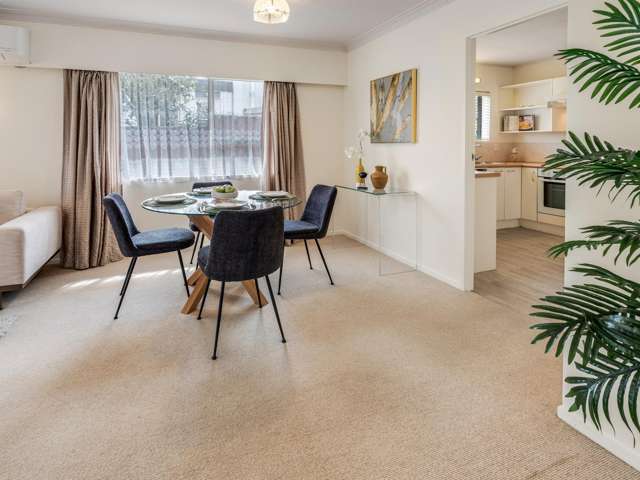 2/1 Bramley Drive Farm Cove_2
