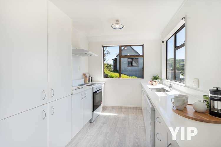 2/46 Wingfield Place Churton Park_6