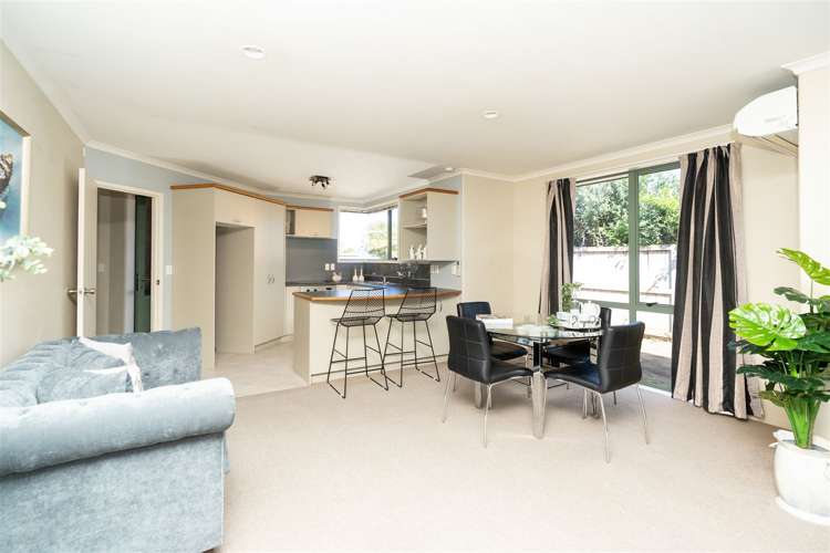 11 Mckenzie Place Rototuna North_8