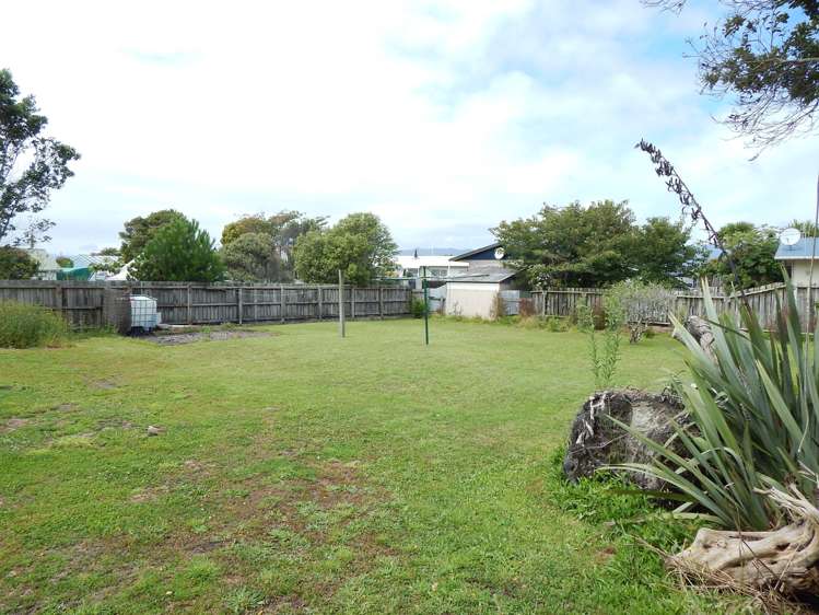 53 Marine Parade Carters Beach_19