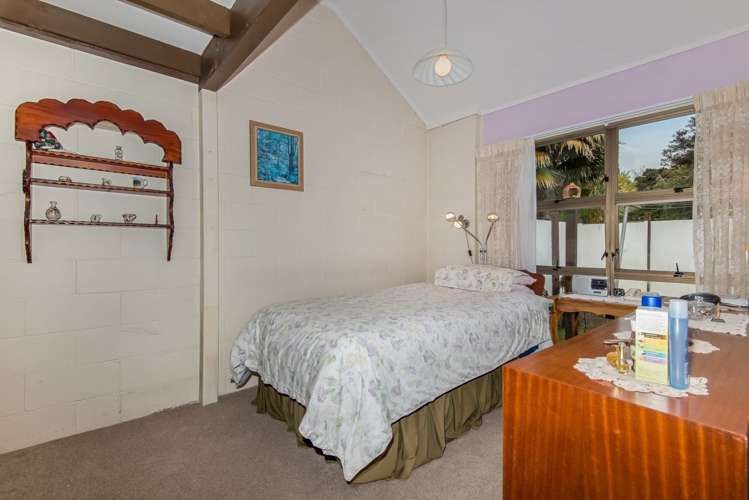 2a Sonnenberg Way Titirangi_15