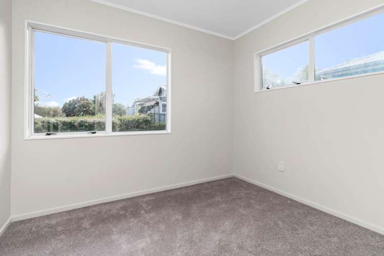 2/1759 Great North Road Avondale_8