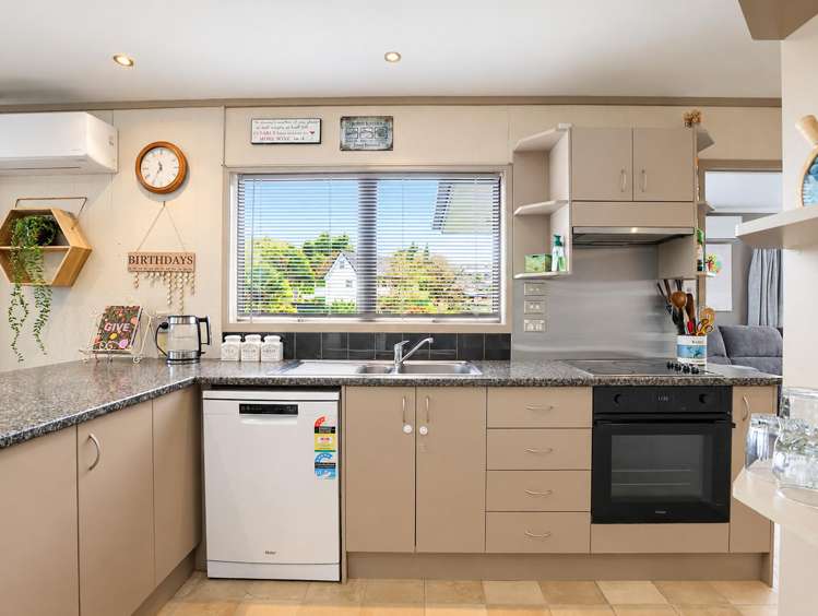314 Tui Crescent_3