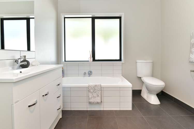 25 School Road Waimauku_25