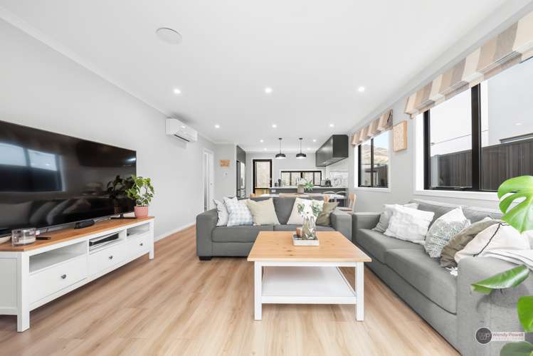 11 Desert Gold Lane Wallaceville_4