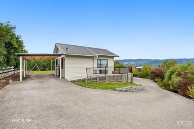 87 Kirton Drive_2