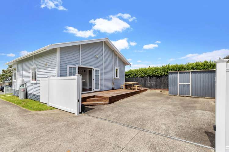 24 Mountain Road Mangere Bridge_16