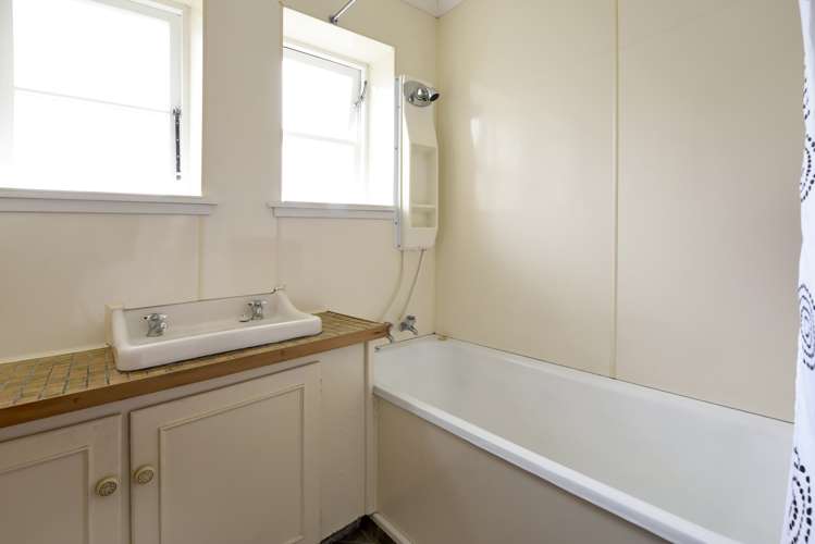 54 Campbell Street Nelson South_12