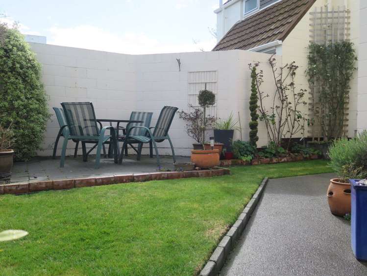 3/2 Cross Street Marchwiel_18