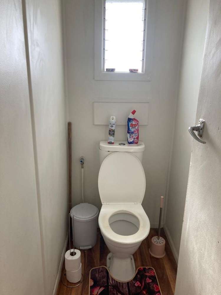 447 Massey Road Mangere East_9