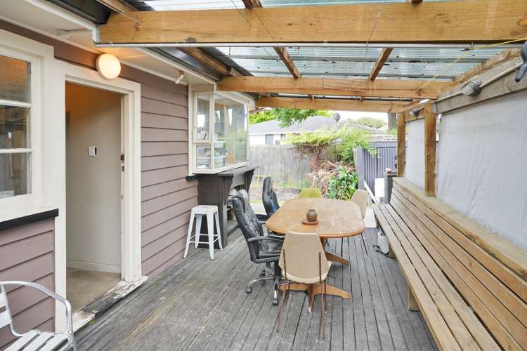 18 English Street Sockburn_10