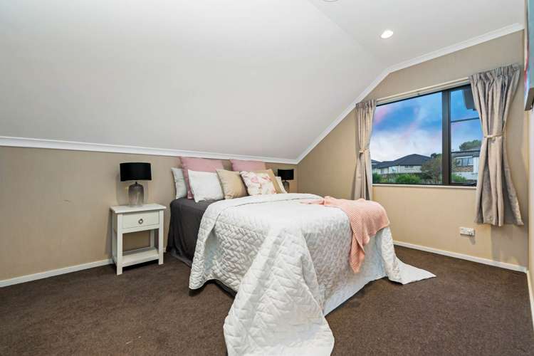 4a Dapple Place Flat Bush_18