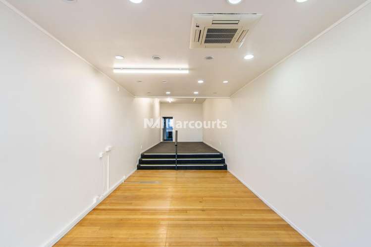 Shop 1/106 Hurstmere Road Takapuna_4